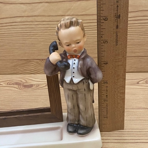 Vintage Hummel Goebel 788/A Hello Perpetual Calendar Collectible Figurine - Picture 4 of 15